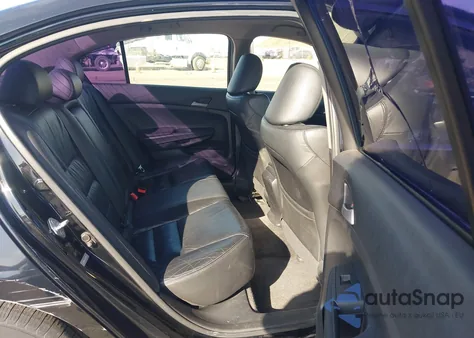 2011 Honda Accord 2.4 Se z USA, uszkodzony, nr VIN 1HGCP2F65BA010280